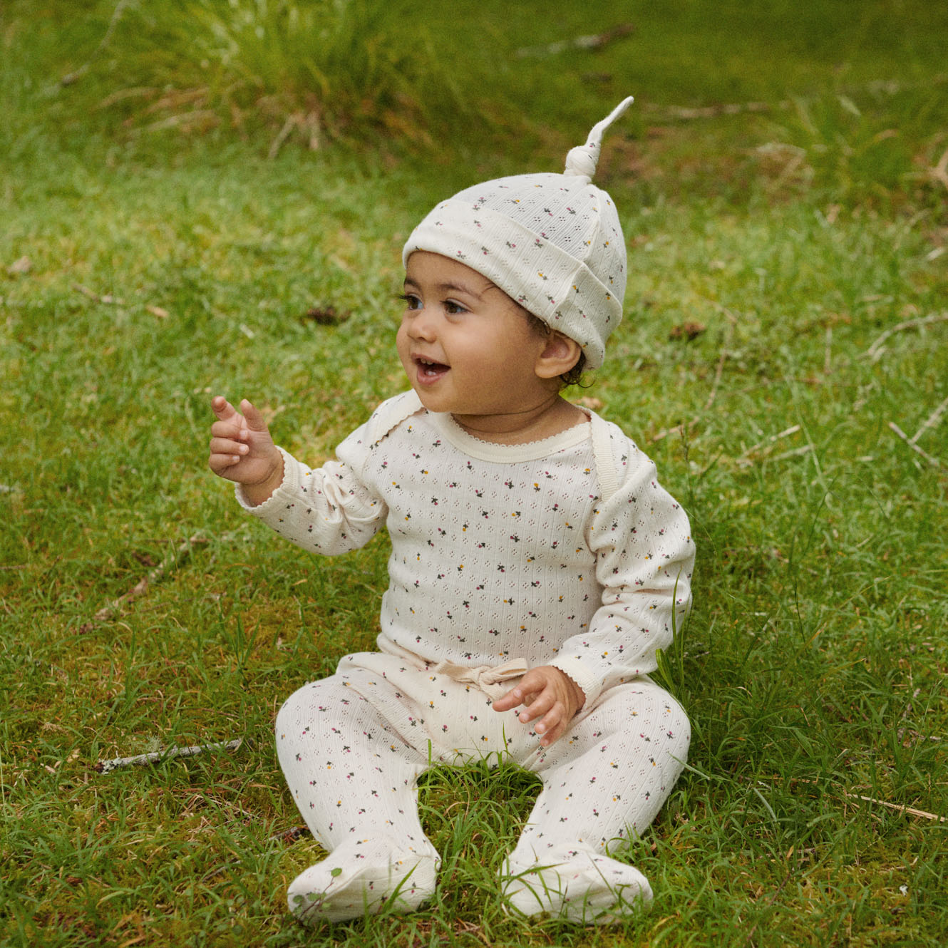 Pointelle Long Sleeve Bodysuit